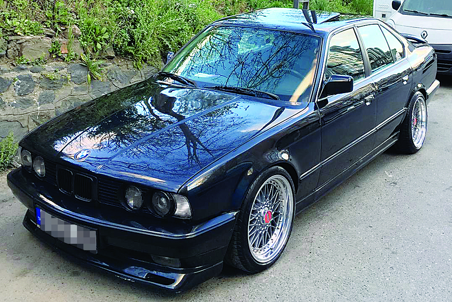 E34 kasa BMW’niz varsa kimse artistlik yapamaz!