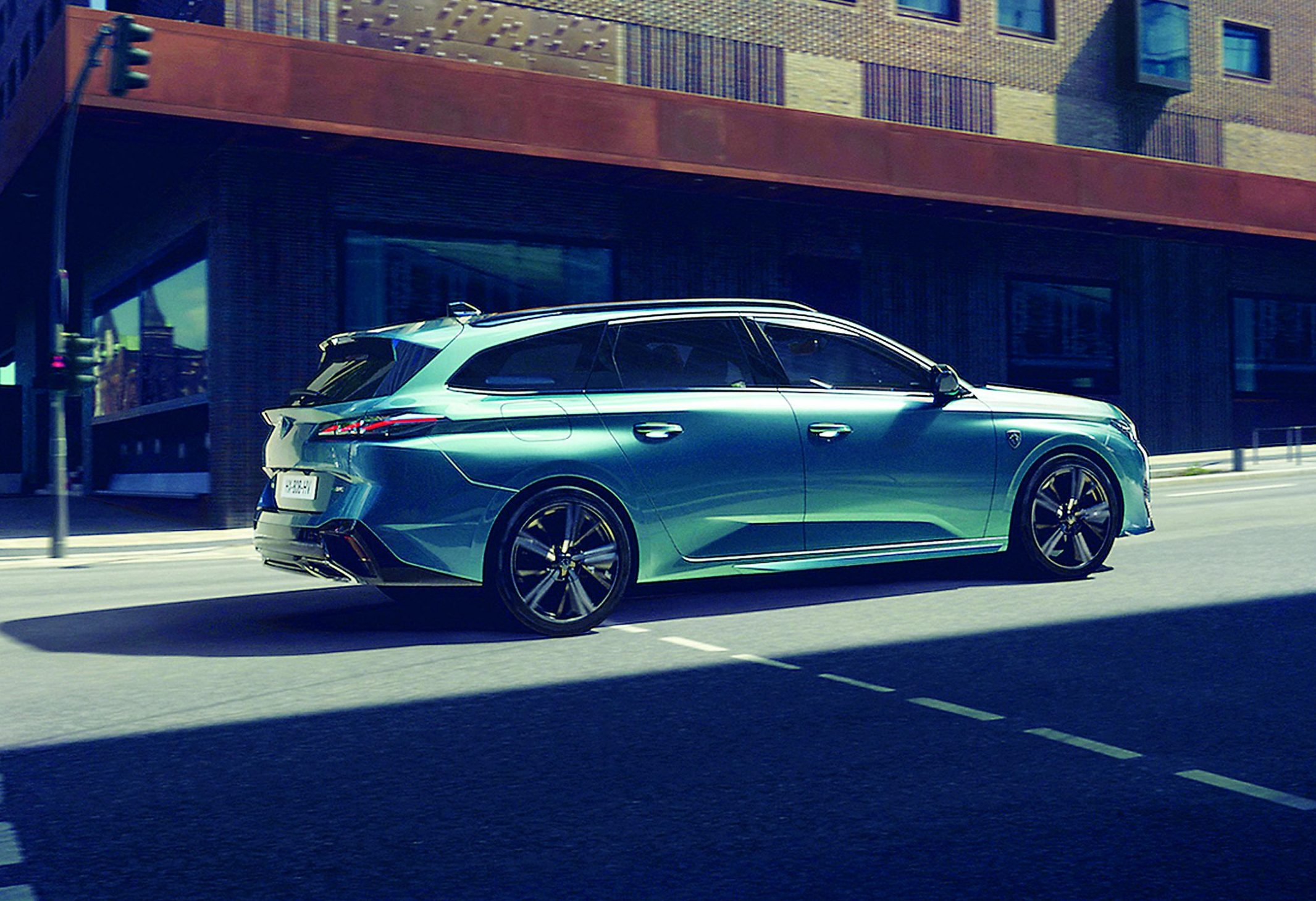 Gelenek 308 SW ile devam ediyor