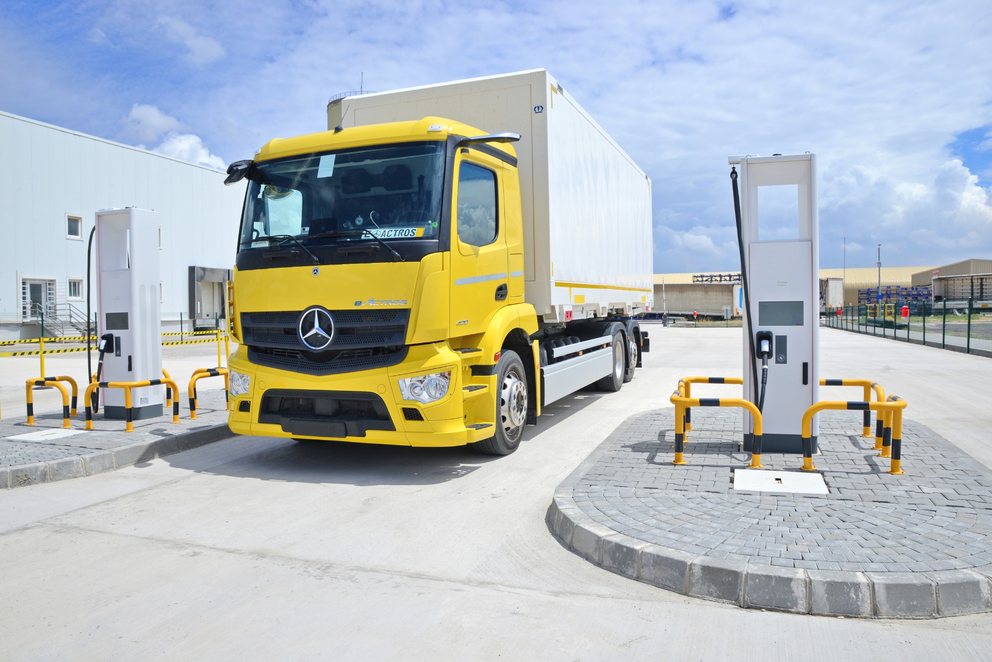 Mercedes-Benz Türk’ten bir ilk