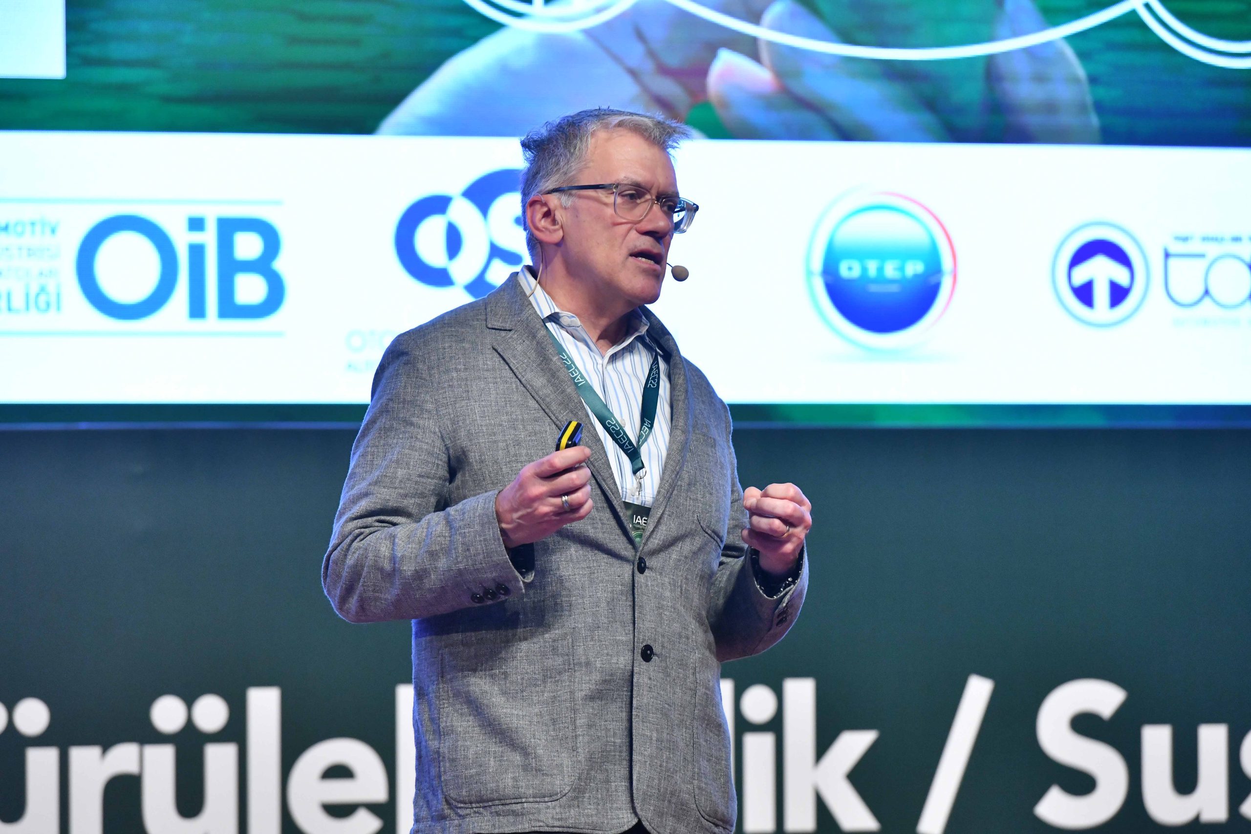 Zorluk ve fırsat dolu 20 yılımız var