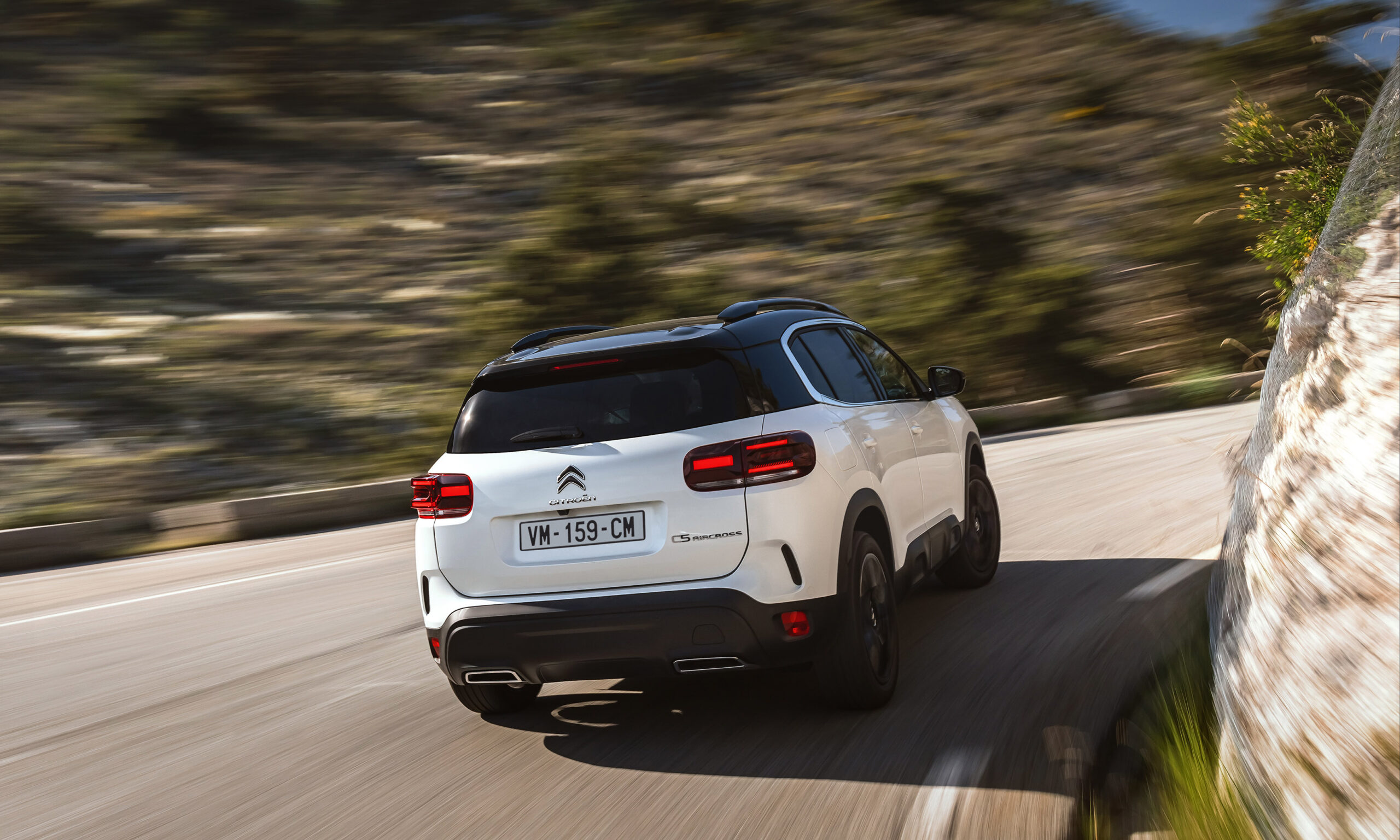Hybrid 136 C5 Aircross Kasım’da Türkiye’de