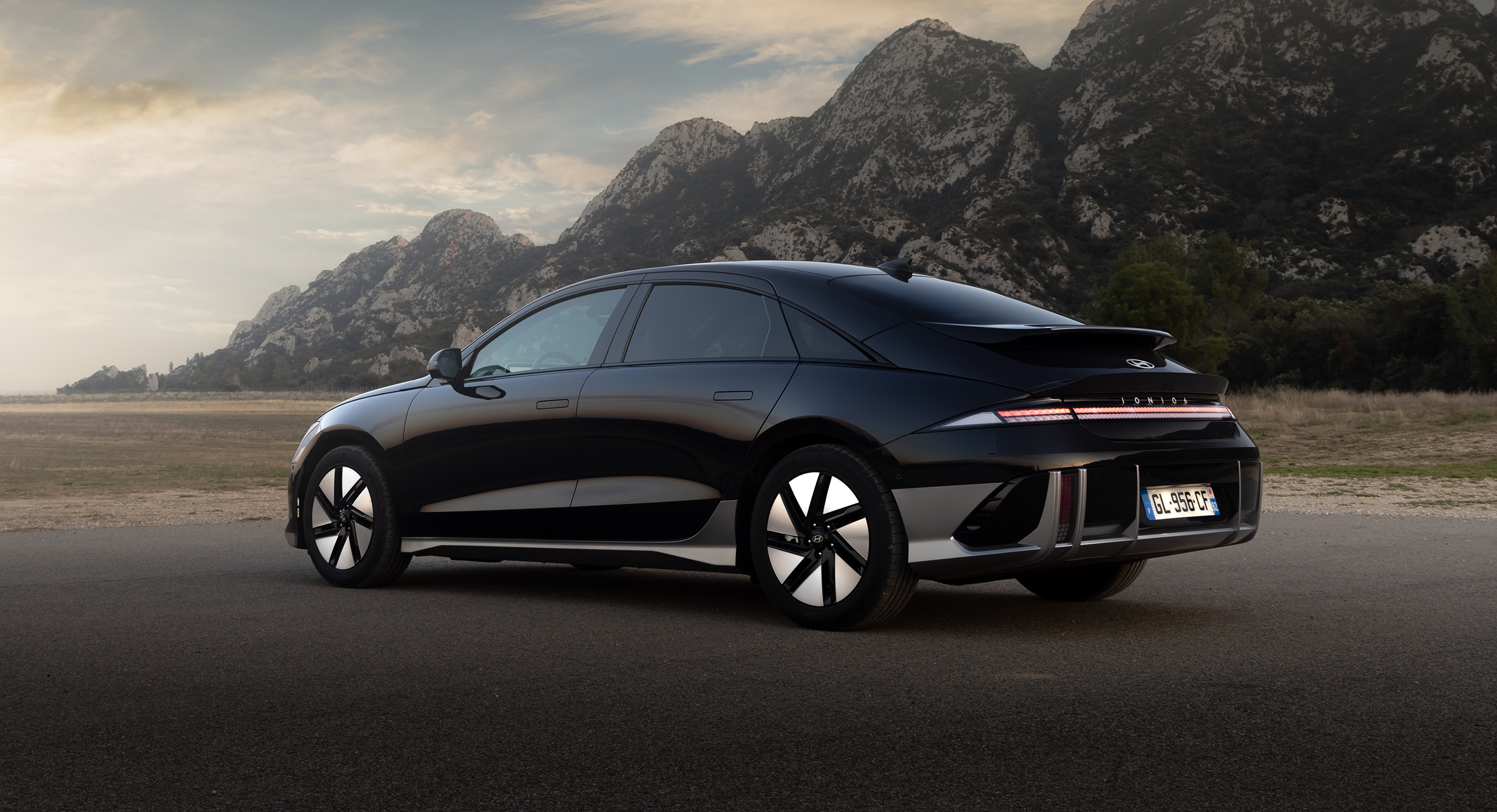 IONIQ 6’ya donanım dopingi