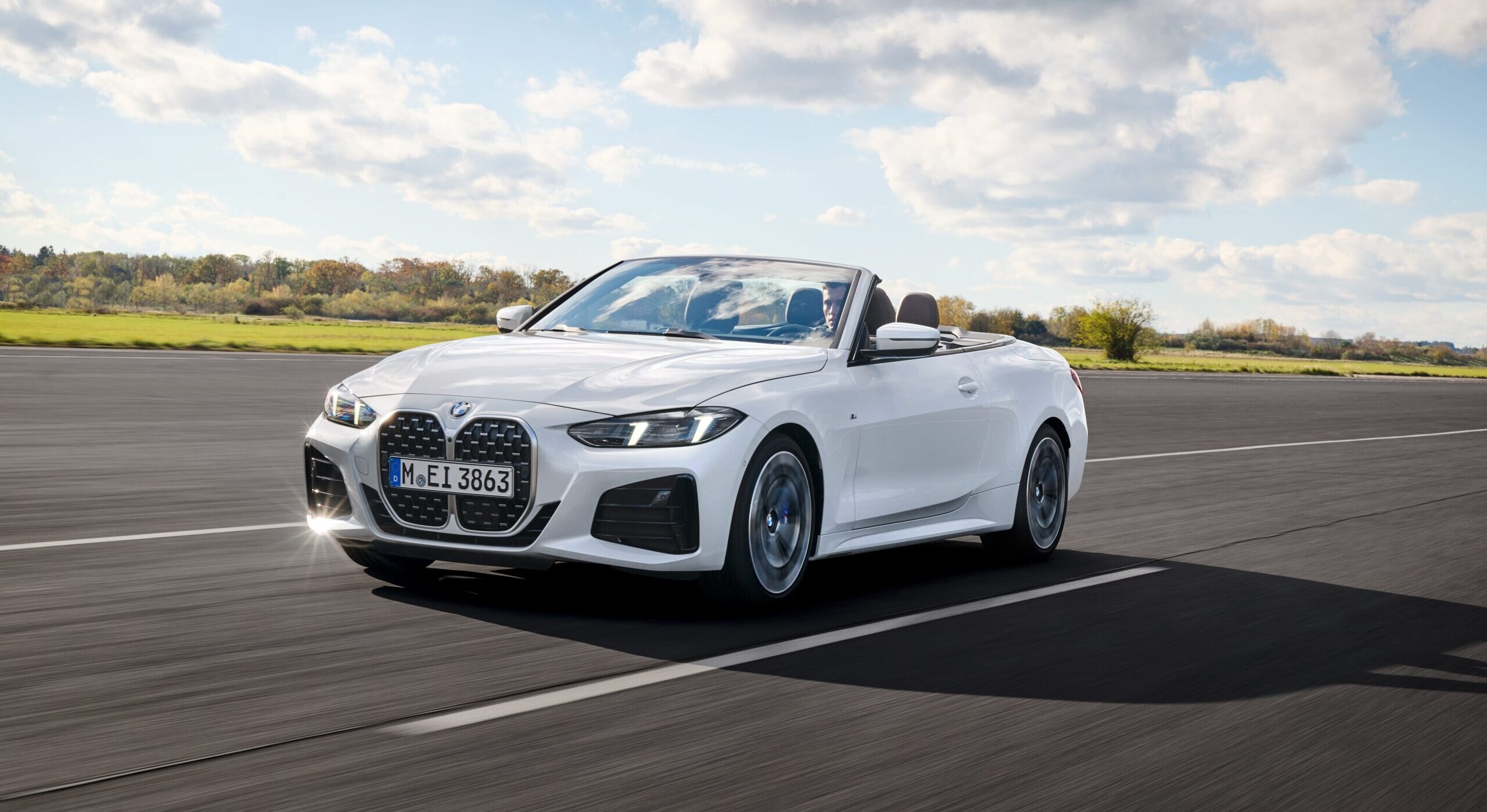 18 saniyede tavanı açılan 4 Serisi Türkiye’de