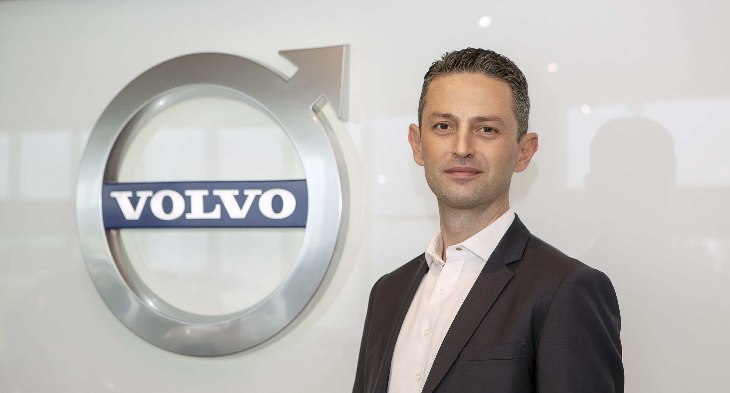 Volvo Türkiye’yi Emiroğlu yönetecek