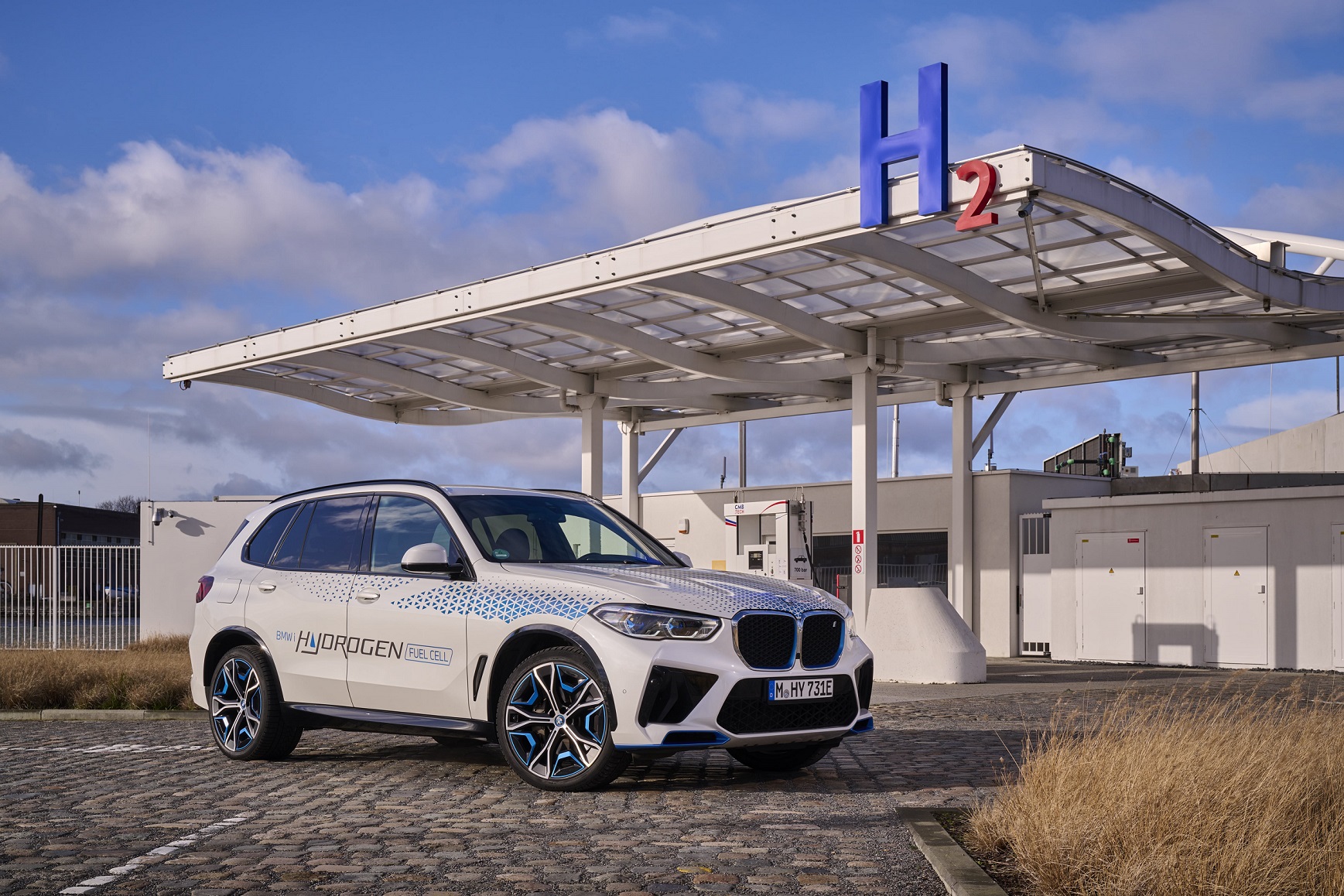 BMW’nin hidrojen yakıtlı modeli 2028’de geliyor