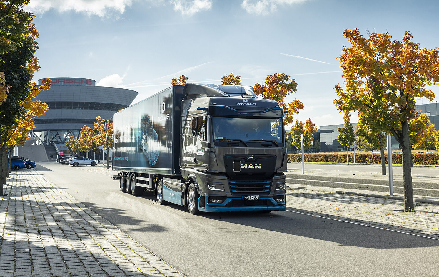 Man eTGX 534 kWh bataryalı 40 tonluk çekici