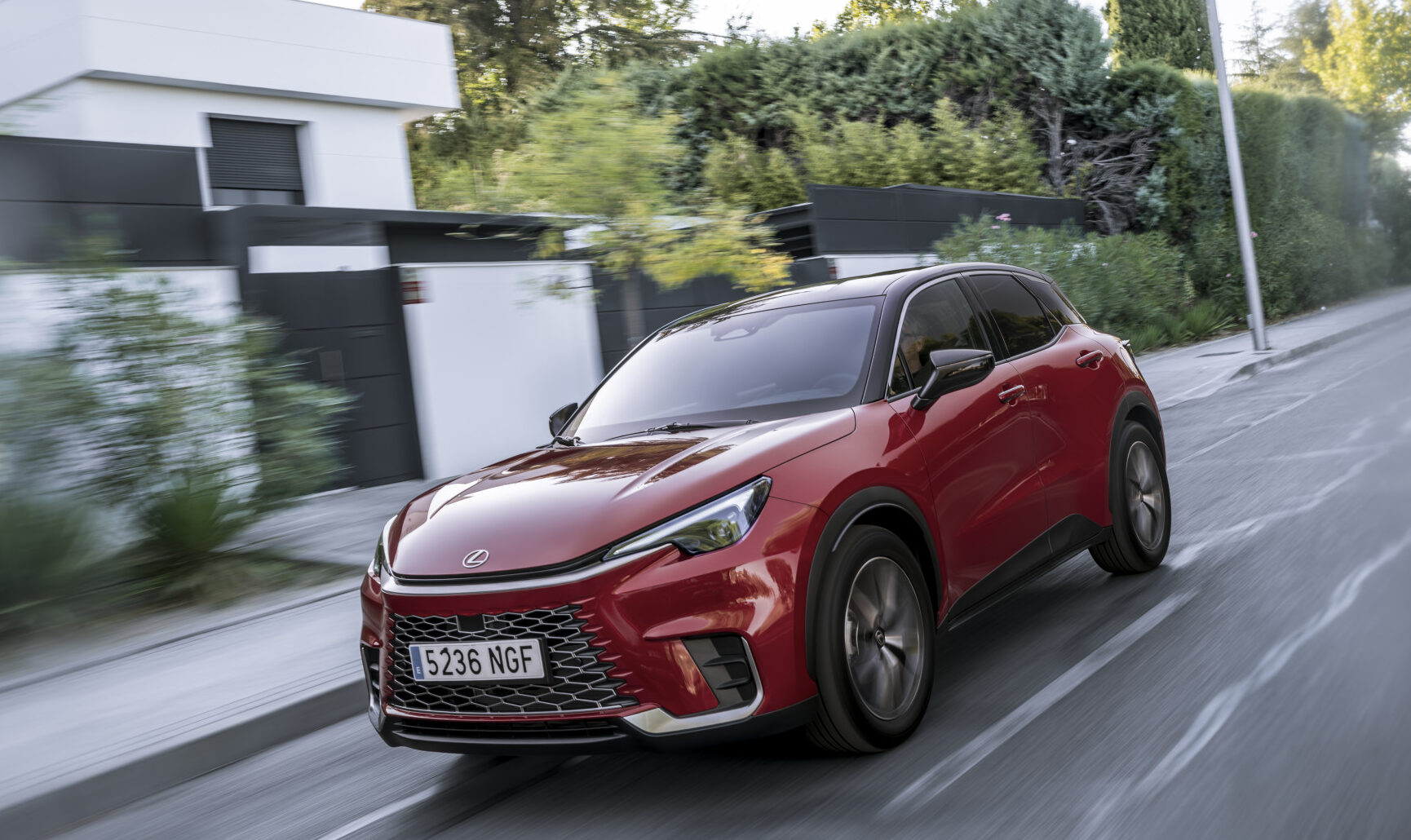 Lexus LBX’e ‘Sınıfının En İyi Kabini’ ödülü