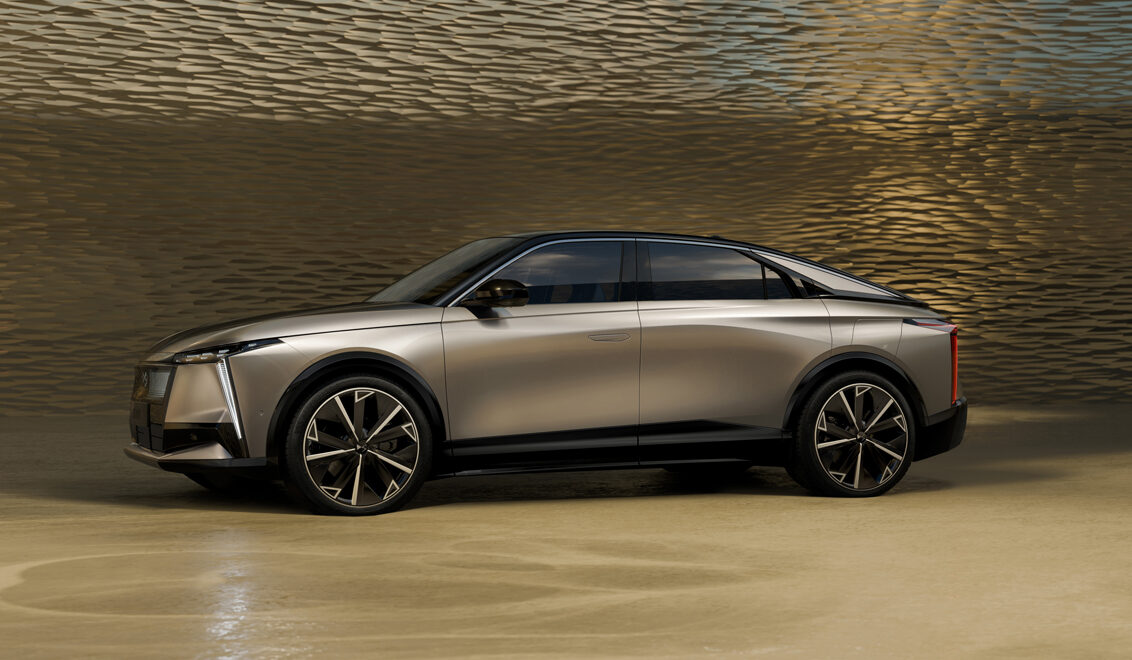 DS N°8 710 km menzile sahip